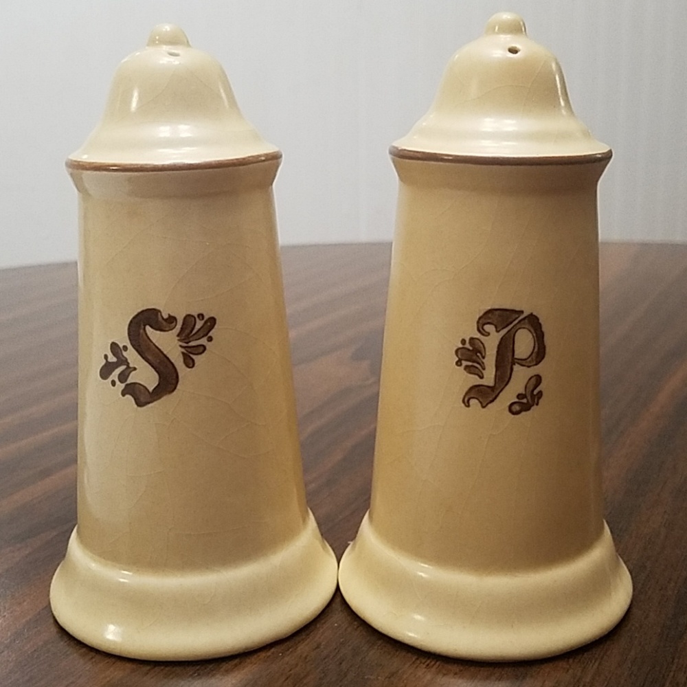 Pfaltzgraff Salt & Pepper Shakers